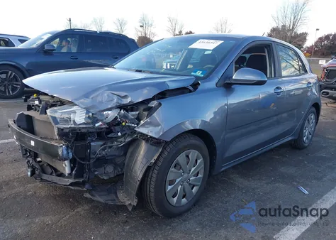 2020 Kia Rio 5-Door S из США, поврежденный, VIN 3KPA25AD8LE316559